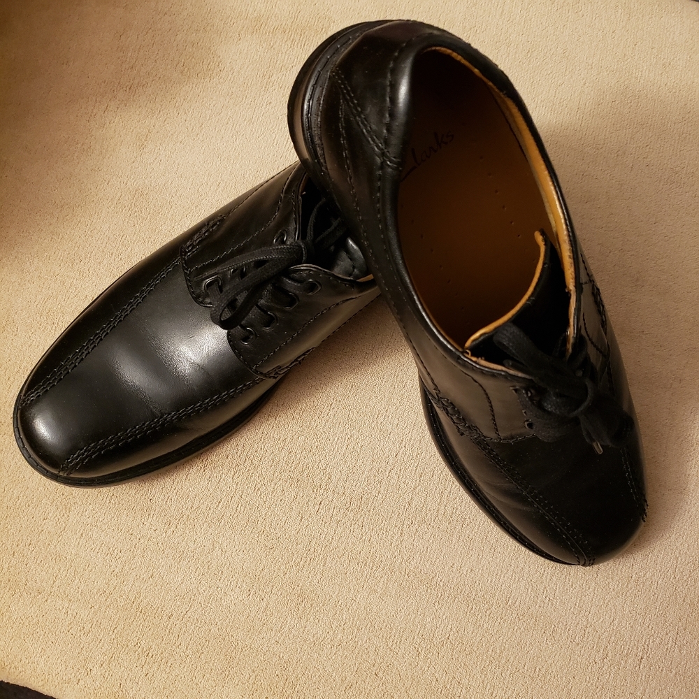 NWOT Clark Leather Man Lace Up Shoes